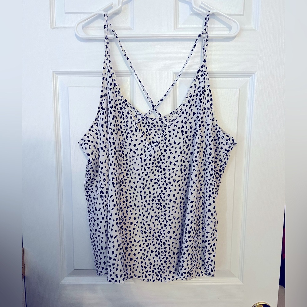 Tank - Picture 2 of 2